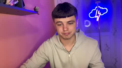 Mike online show from November 2025 05:04:01 PM