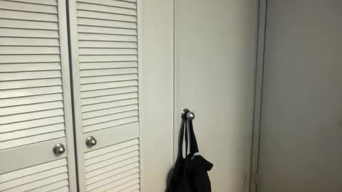 Miss Girly online show from September 2025 08:19:01 AM