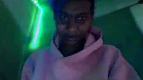 oolyette online show from October 2025 11:56:02 AM