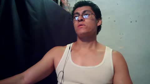 Snapshot of oomaurooo chatting on August 2026 07:57:02 AM oomaurooo online show from August 2026 07:57:02 AM
