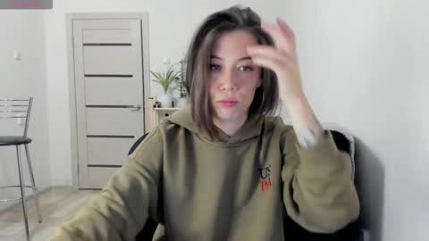 Britney online show from September 2025 06:19:02 PM