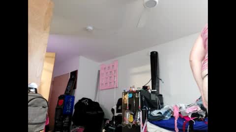 TsJojo online show from February 2025 07:42:01 PM