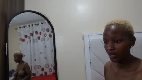 Snapshot of opulent_vixen chatting on April 2026 09:01:01 PM opulent_vixen online show from April 2026 09:01:01 PM