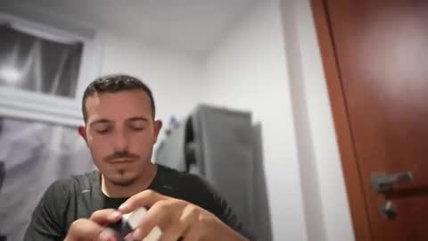 or online show from October 2025 05:52:01 PM