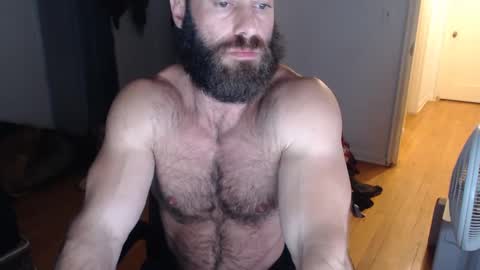 Snapshot of oregon87 chatting on December 2024 02:56:02 AM The Oregon Lumberjack online show from December 2024 02:56:02 AM