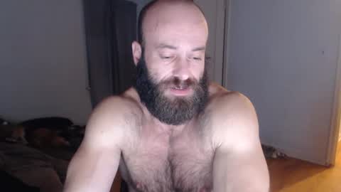 Snapshot of oregon87 chatting on December 2024 02:33:02 AM The Oregon Lumberjack online show from December 2024 02:33:02 AM