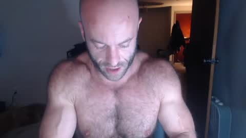 Snapshot of oregon87 chatting on November 2025 05:08:01 PM The Oregon Lumberjack online show from November 2025 05:08:01 PM