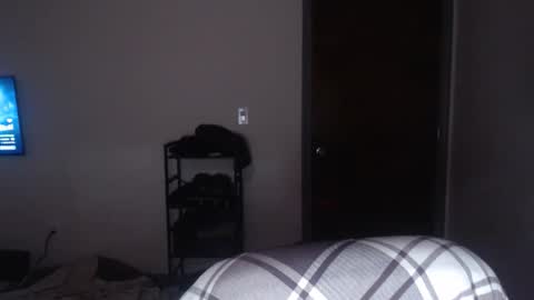 Snapshot of oregon87 chatting on November 2025 04:29:01 PM The Oregon Lumberjack online show from November 2025 04:29:01 PM