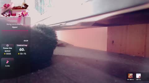 Oriana braom online show from January 2026 07:17:01 PM