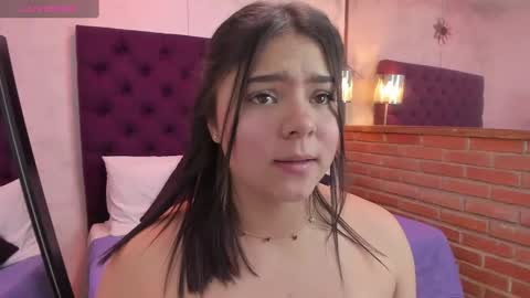 Snapshot of oriana_guzman chatting on December 2024 03:32:02 PM Miss Guzman online show from December 2024 03:32:02 PM