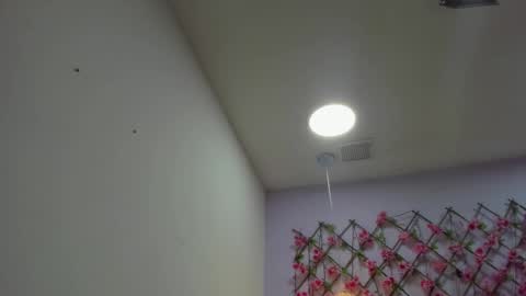 Snapshot of oriana_guzman chatting on March 2025 12:09:01 PM Miss Guzman online show from March 2025 12:09:01 PM