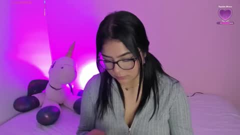 Snapshot of oriana_guzman chatting on October 2025 11:46:01 PM Miss Guzman online show from October 2025 11:46:01 PM