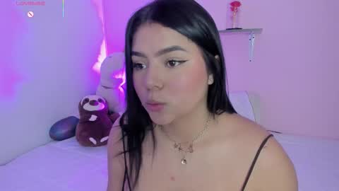 Snapshot of oriana_guzman chatting on November 2025 12:10:02 AM Miss Guzman online show from November 2025 12:10:02 AM