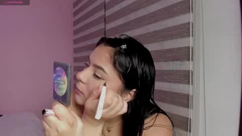 Snapshot of oriana_guzman chatting on January 2026 11:03:02 PM Miss Guzman online show from January 2026 11:03:02 PM