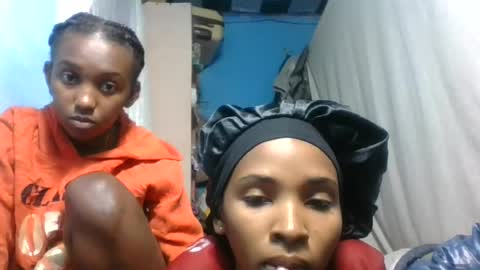 orianie064 online show from July 2026 07:38:01 PM