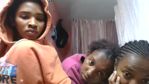 orianie064 online show from August 2026 06:04:02 AM