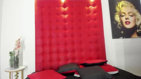 orion y perla online show from January 2025 07:39:02 AM