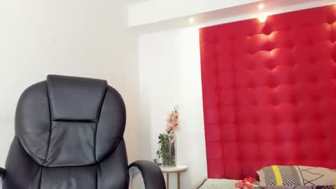 orion y perla online show from February 2025 03:09:02 AM