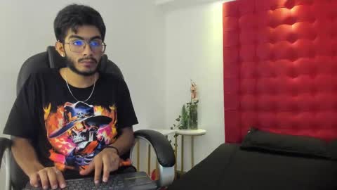 orion y perla online show from February 2025 04:04:01 AM