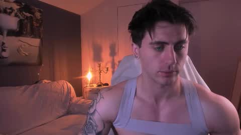 Oscar online show from September 2025 09:06:02 PM