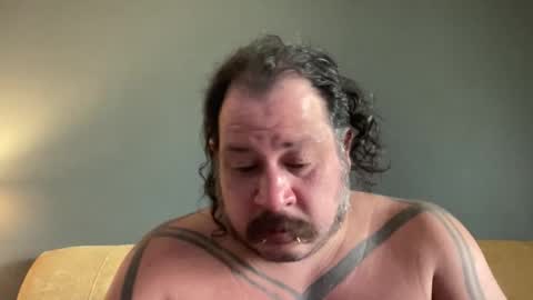 Snapshot of oscar_valentine chatting on May 2026 03:29:01 PM oscar_valentine online show from May 2026 03:29:01 PM