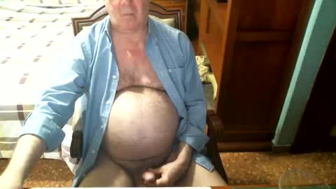 Oscar online show from February 2026 06:11:02 PM