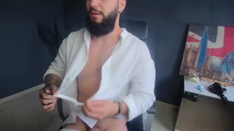 OscarWills online show from July 2026 04:18:01 AM