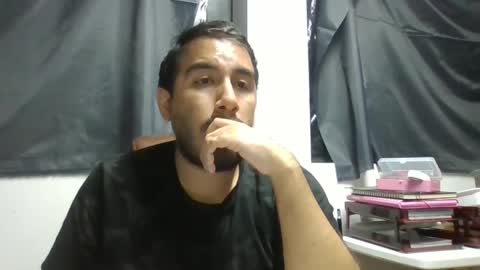 Snapshot of oscaryn_martell chatting on December 2024 09:02:02 AM oscaryn_martell online show from December 2024 09:02:02 AM
