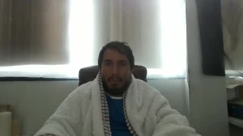 Snapshot of oscaryn_martell chatting on November 2025 02:39:01 PM oscaryn_martell online show from November 2025 02:39:01 PM
