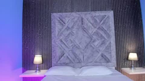 oshun_444 online show from June 2026 12:04:01 PM