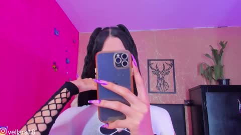 vella online show from September 2025 07:59:01 PM