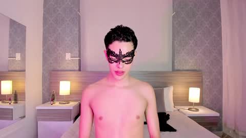 Snapshot of osirismansour chatting on December 2024 07:38:02 AM Osirismansour online show from December 2024 07:38:02 AM