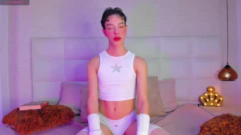 Snapshot of osirismansour chatting on February 2025 02:58:02 AM Osirismansour online show from February 2025 02:58:02 AM