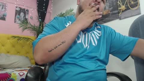 Bear Gael online show from December 2024 05:48:01 PM