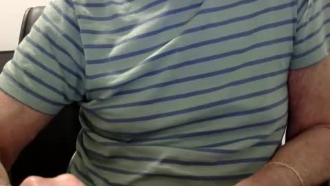 Snapshot of ossibottom chatting on May 2026 01:56:01 AM Ossi online show from May 2026 01:56:01 AM