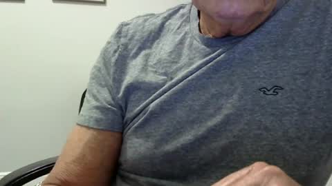 Snapshot of ossibottom chatting on June 2026 03:25:01 AM Ossi online show from June 2026 03:25:01 AM