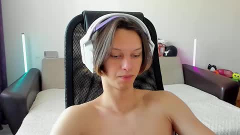 Ostin online show from February 2026 06:26:01 AM