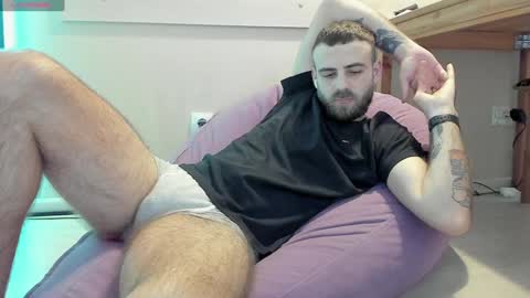 Otis online show from January 2025 10:41:02 PM