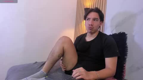 Otto Andrew online show from February 2026 07:52:02 PM