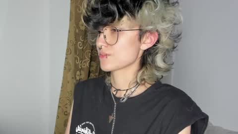 Otto 3 online show from January 2025 05:49:01 AM