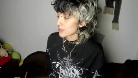 Otto 3 online show from March 2025 06:53:02 AM