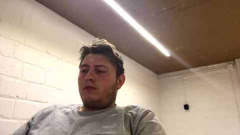 outflayd online show from March 2026 09:54:02 PM