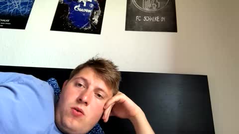 outflayd online show from May 2026 12:10:01 PM