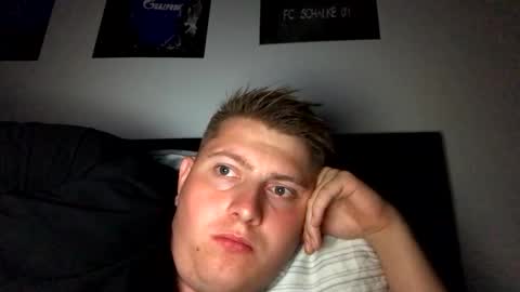 outflayd online show from May 2026 08:25:02 PM