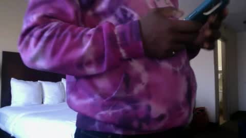 Dude online show from December 2025 08:48:01 PM