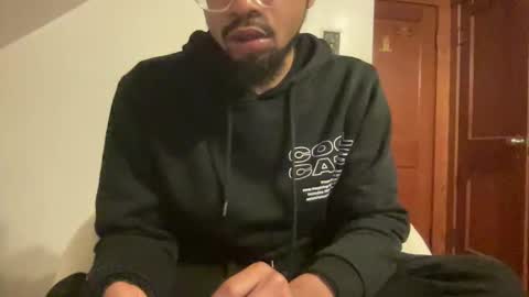 outofhisleague_ online show from April 2026 03:10:02 AM