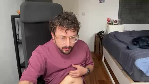 ovidius96 online show from October 2025 02:03:02 PM