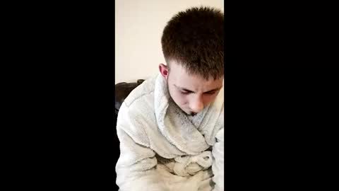 Owen kayz online show from March 2026 10:22:01 PM