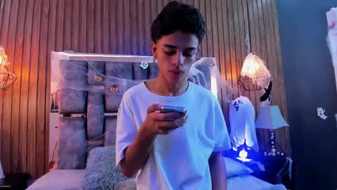 Owen Johnson online show from November 2025 11:45:01 AM