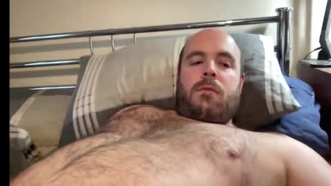 Owen2022 online show from December 2024 03:00:02 PM